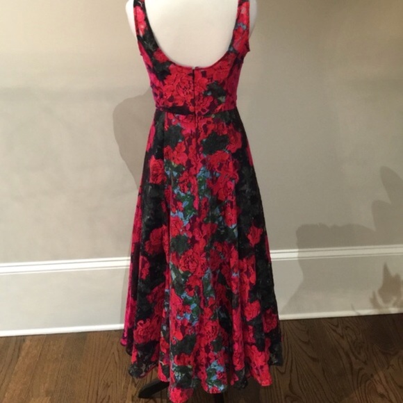 Anthropologie x Tracy Reese - Picture 2 of 4